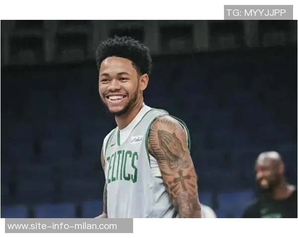 马祖拉强调安芬尼西蒙斯需提升攻防对抗强度以增强球队表现 马祖拉强调安芬尼西蒙斯需提升攻防对抗强度以增强球队表现