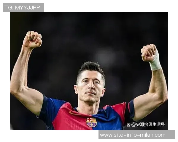 拜仁高层澄清巴萨未拖欠莱万多夫斯基转会费的传闻